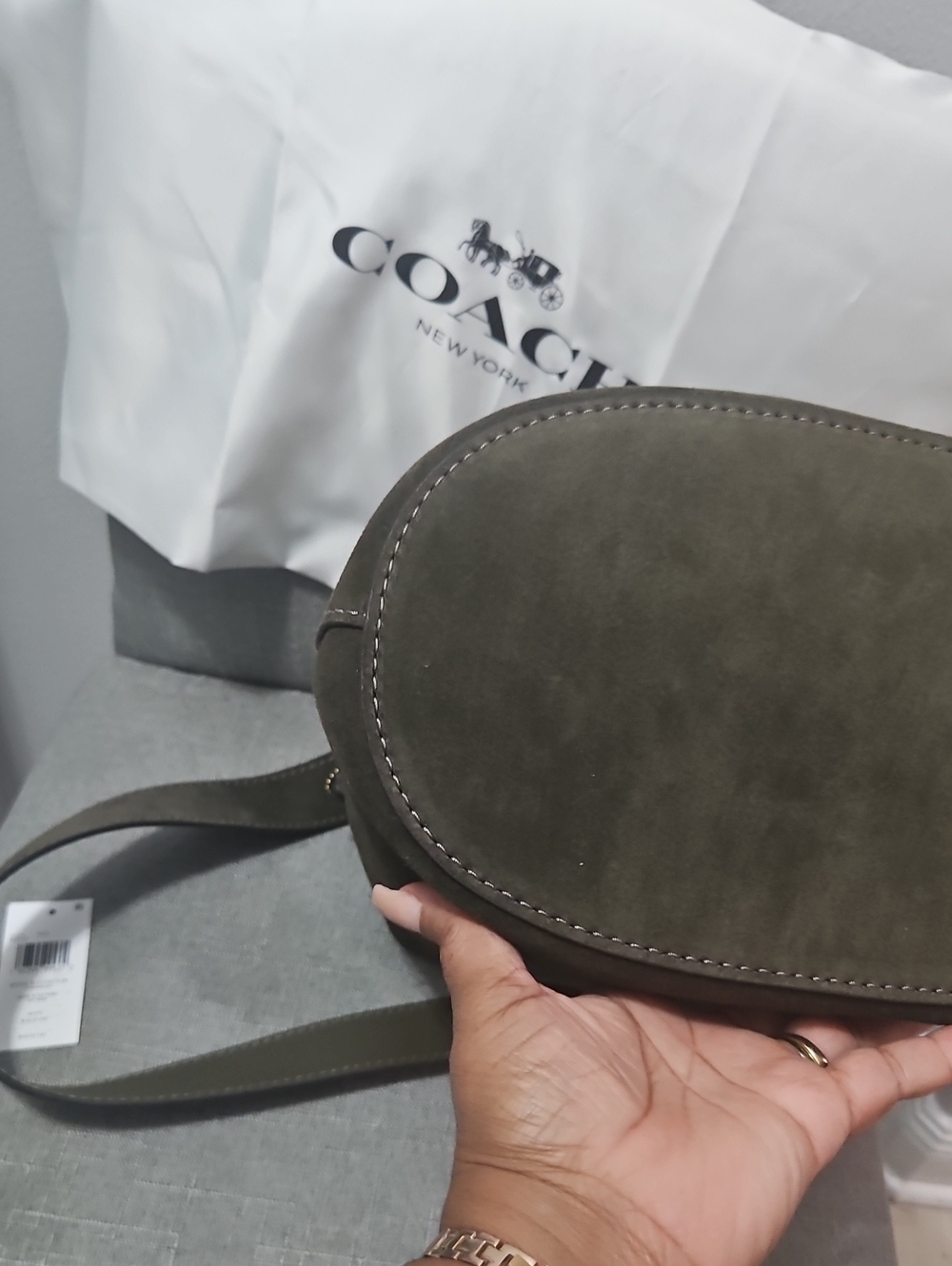 Coach Bleeker Olive Green Suede Shoulder Bucket Bag with Wristlet - Picture 10 of 13